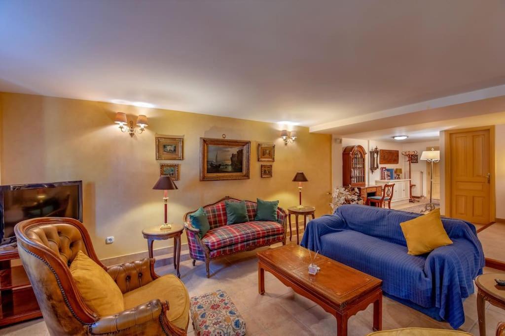 Villa Elmar Aegina Esterno foto