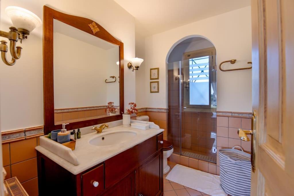 Villa Elmar Aegina Esterno foto