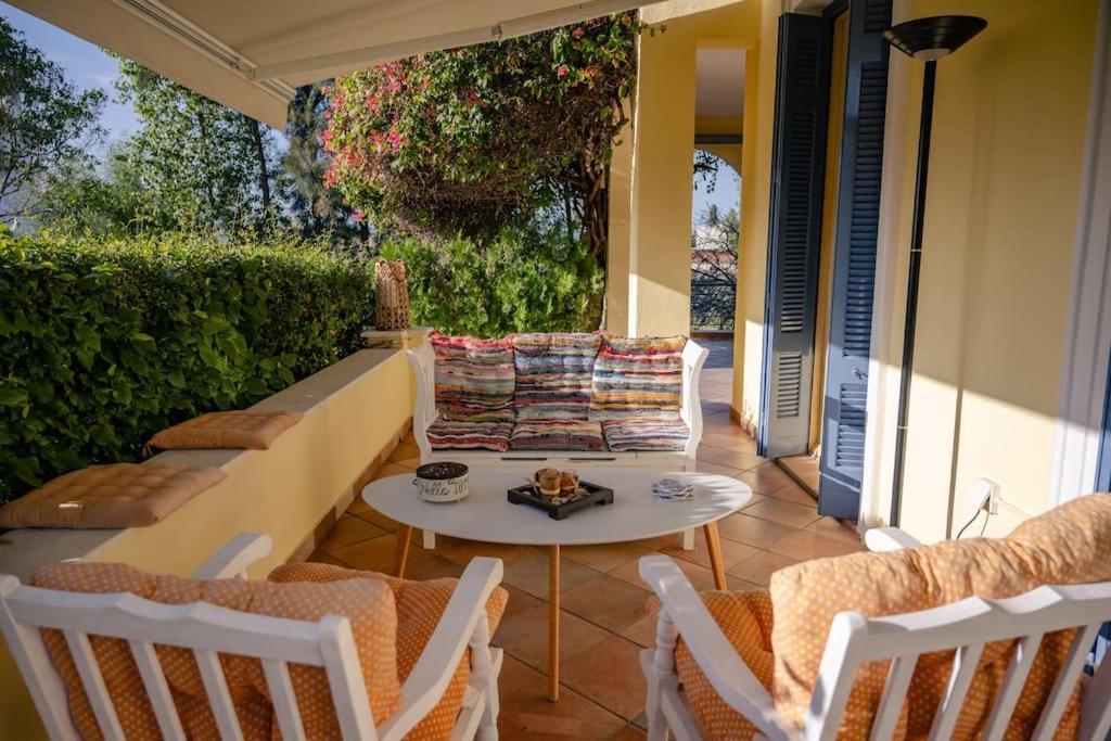 Villa Elmar Aegina Esterno foto