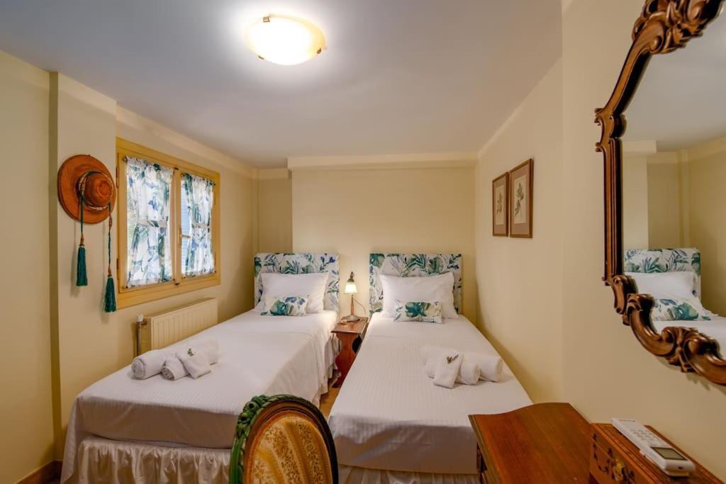 Villa Elmar Aegina Esterno foto